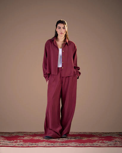 S26-CH18 cropped copra shirt - AED