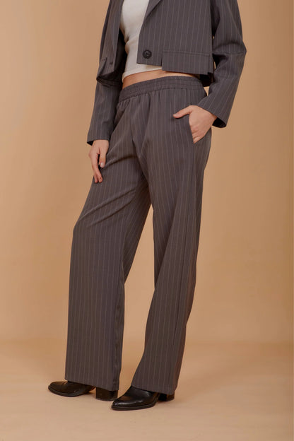 Stripes pants - Nahla el alfy