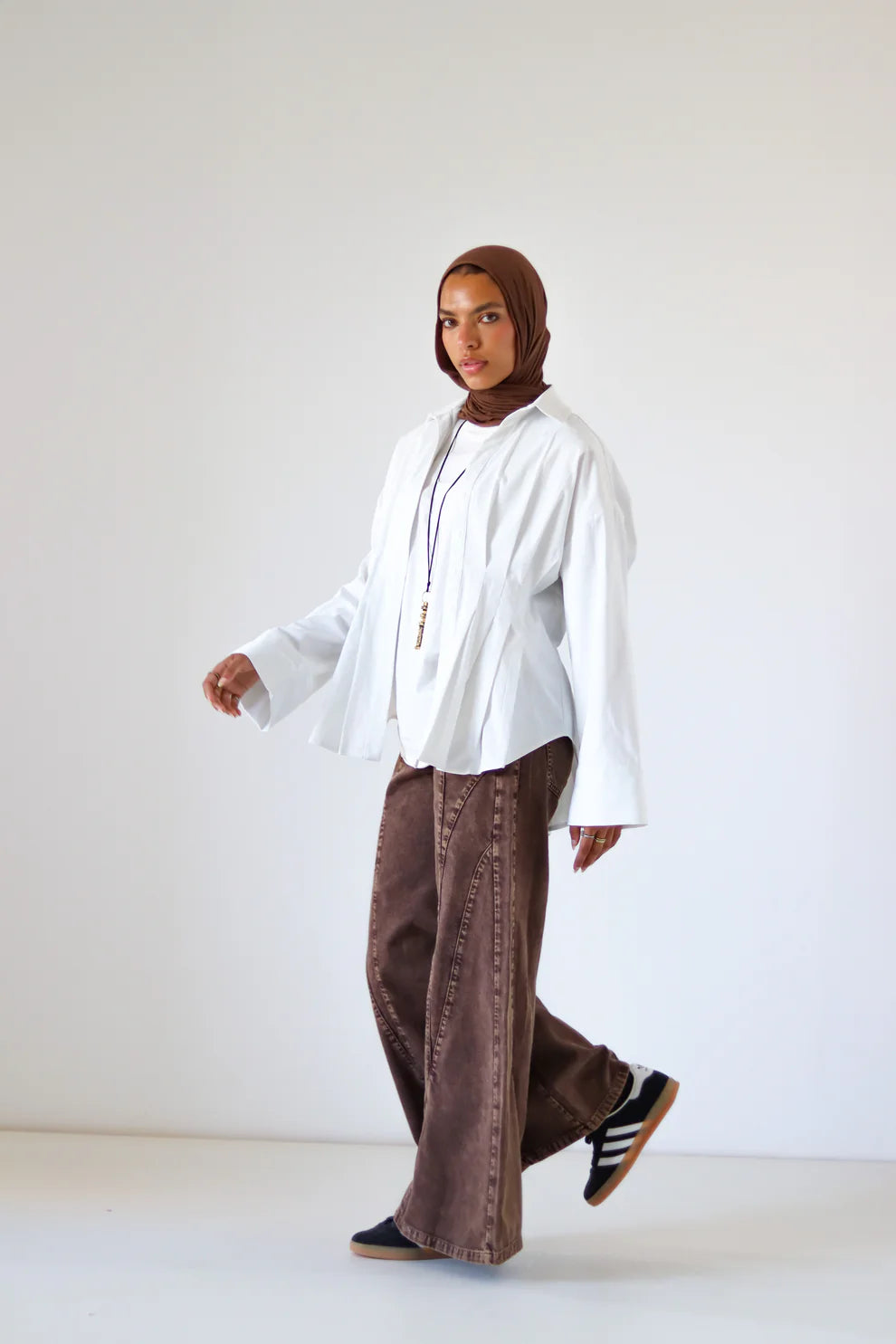 Pleated Round Shirt - Zeyylan