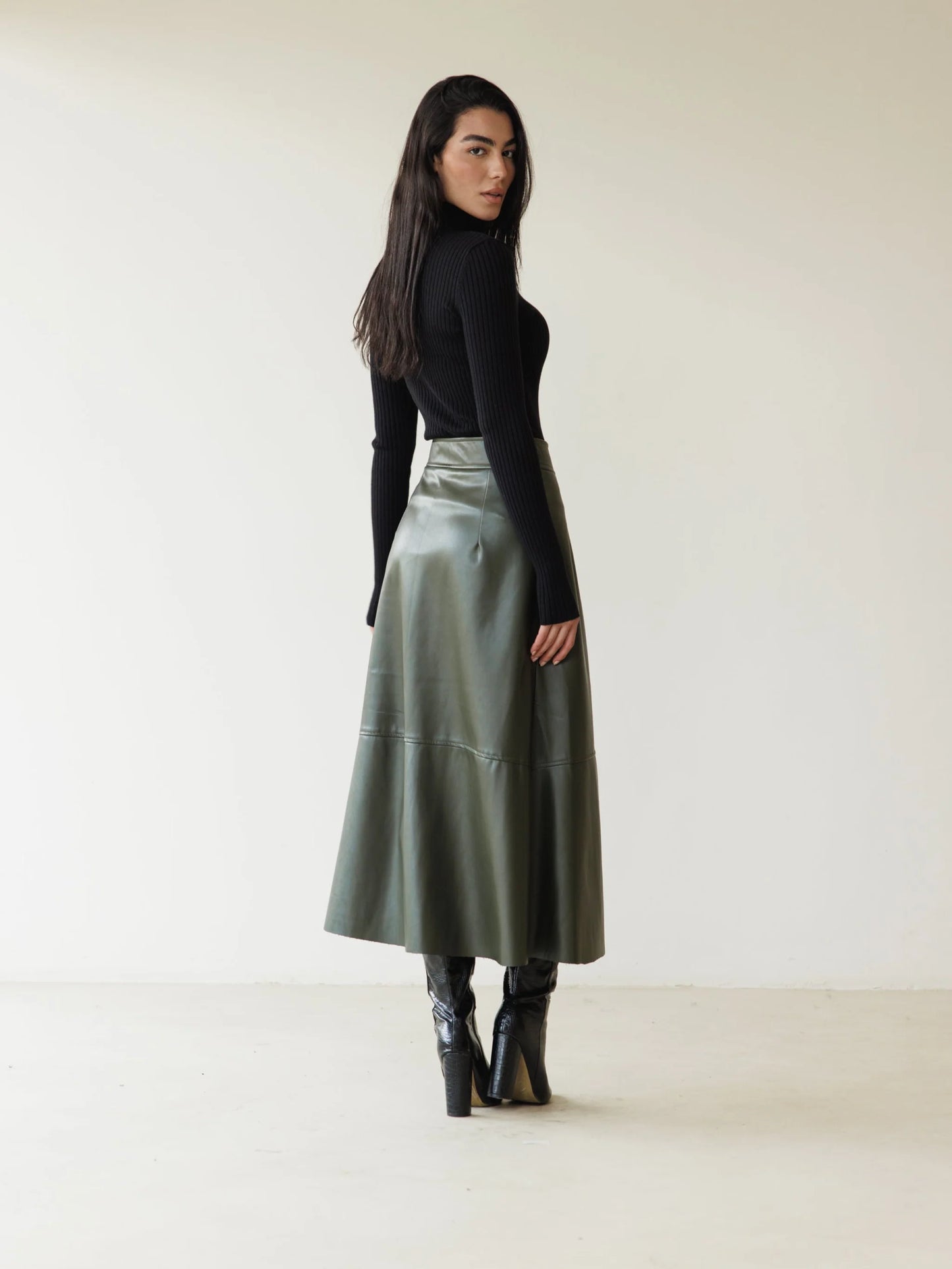 The ZiP Line Skirt - ASCIA