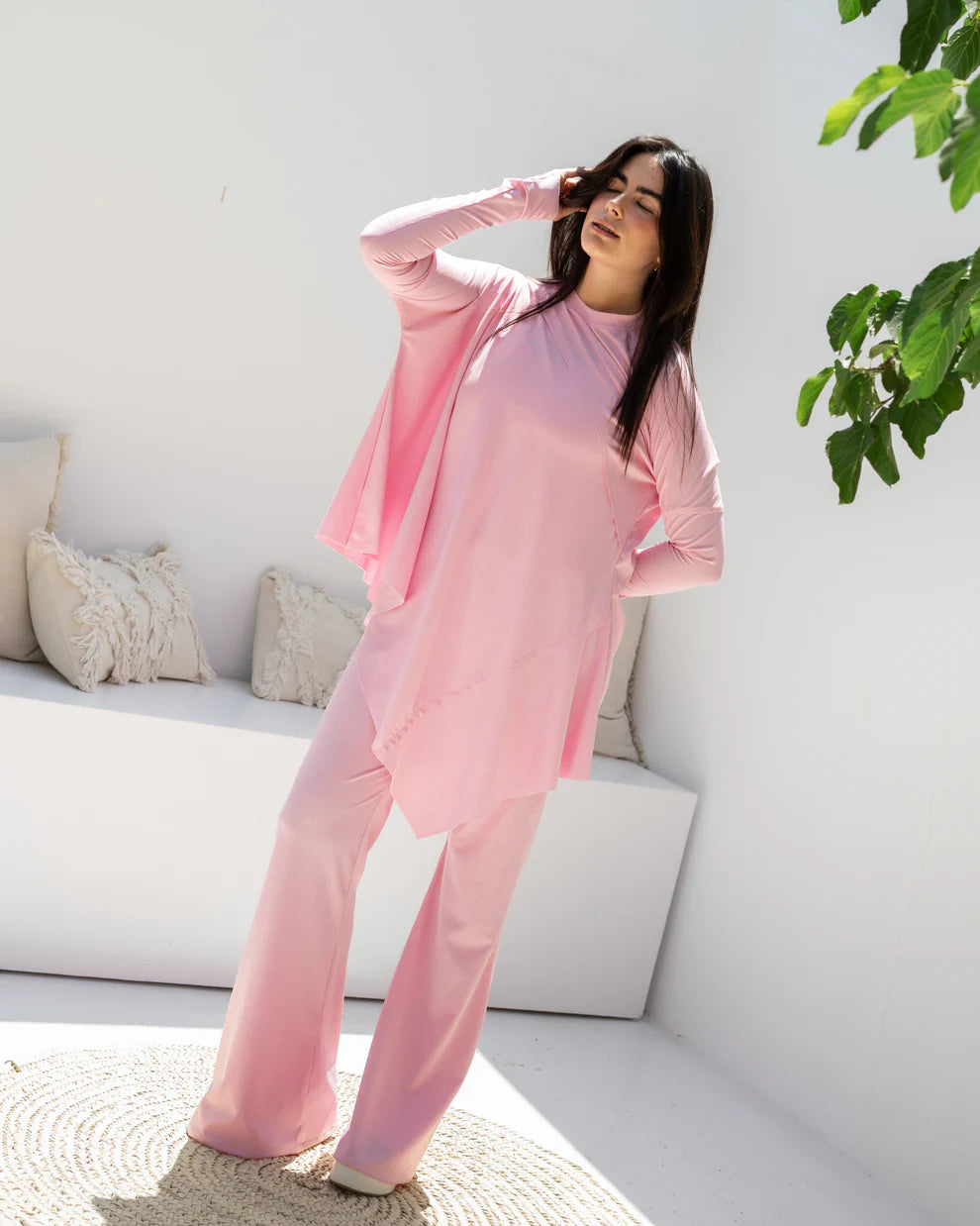 Asymmetric set - Jeno
