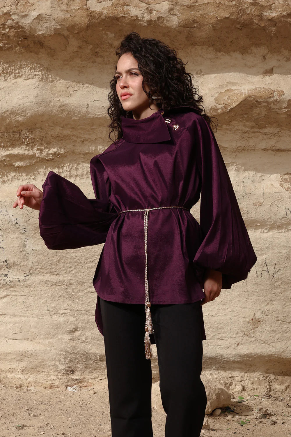 ⁠Side collar top - Sara salama