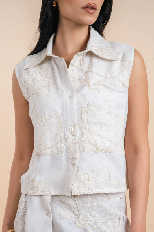 Sleeveless shirt embro - Nahla el alfy