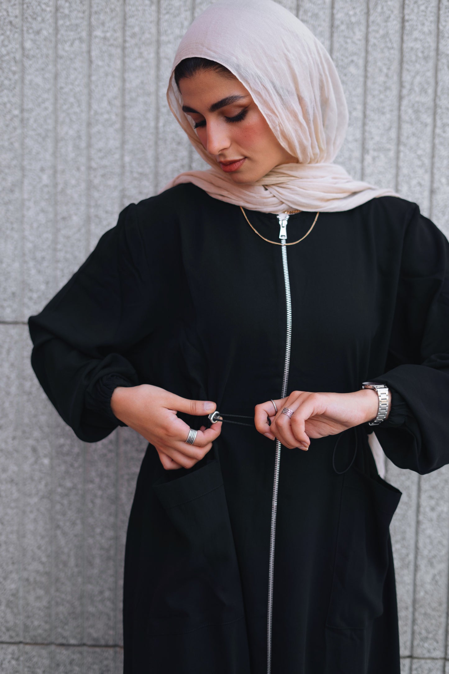 Zipper Drawstring Abaya